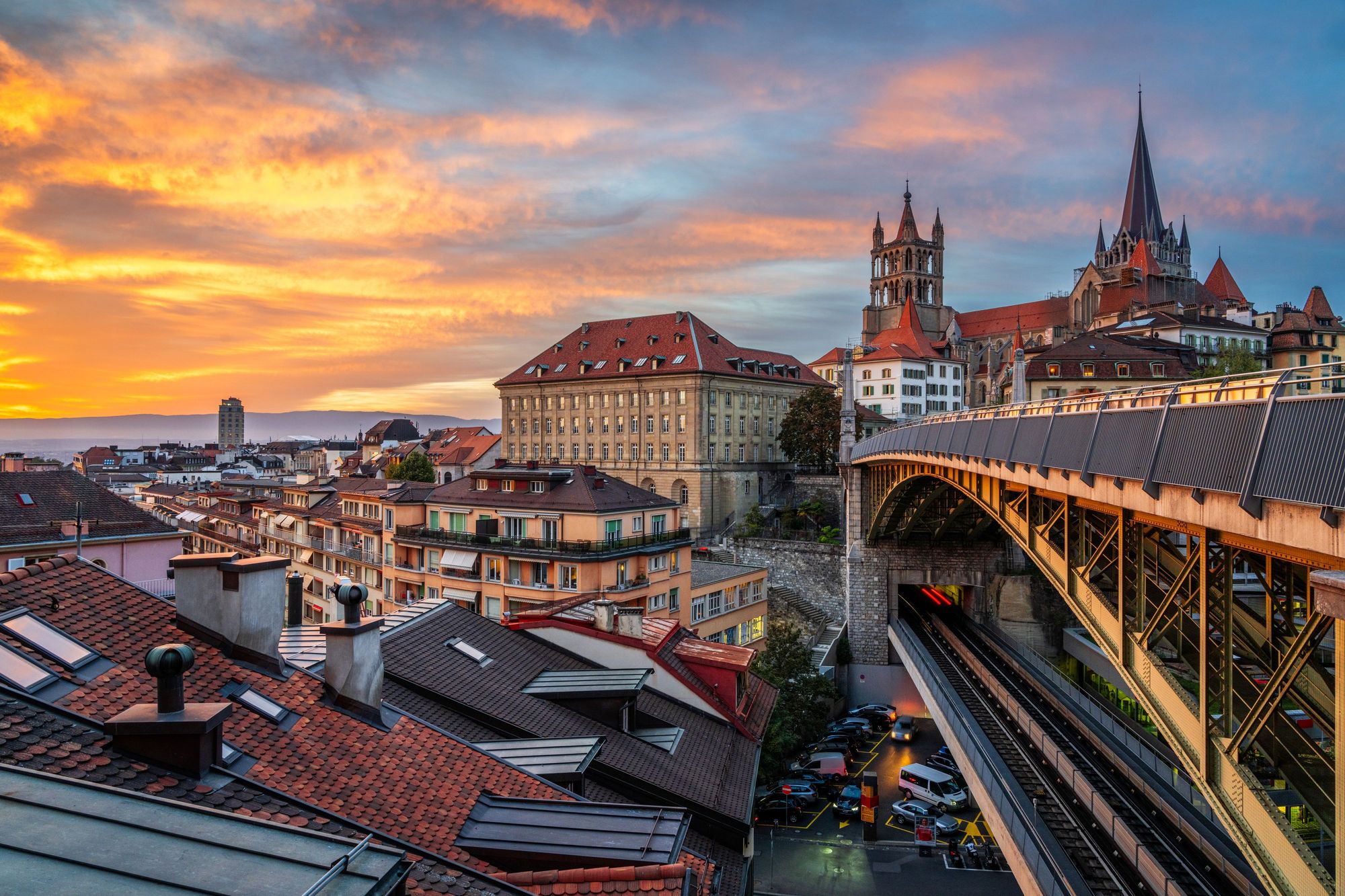 Lausanne au coucher du soleil